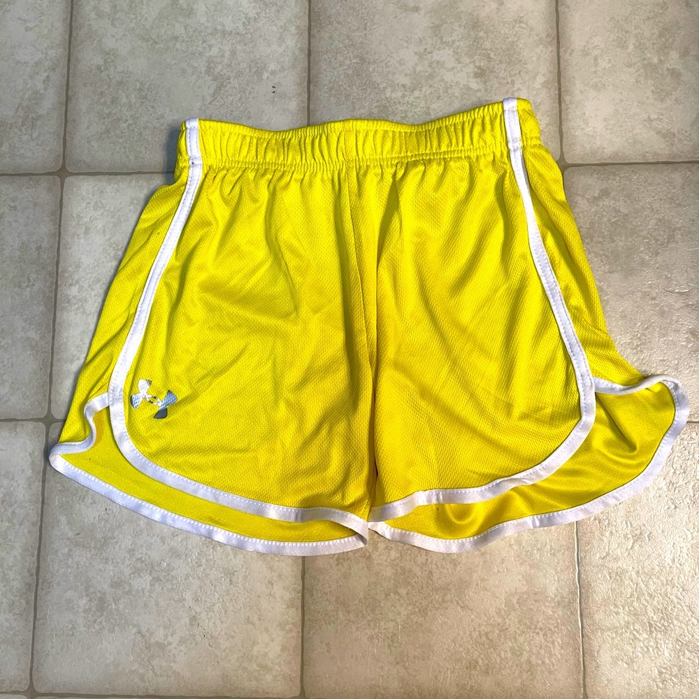 Under Armour Shorts *NEW*